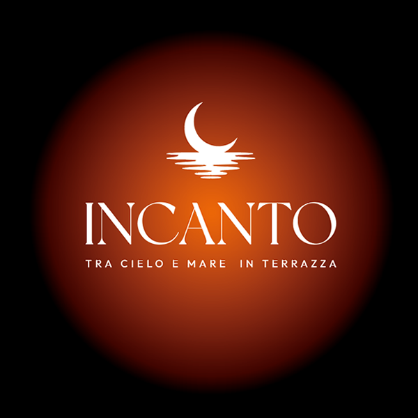 Incanto: tra cielo e mare, un'esperienza unica in terrazza.